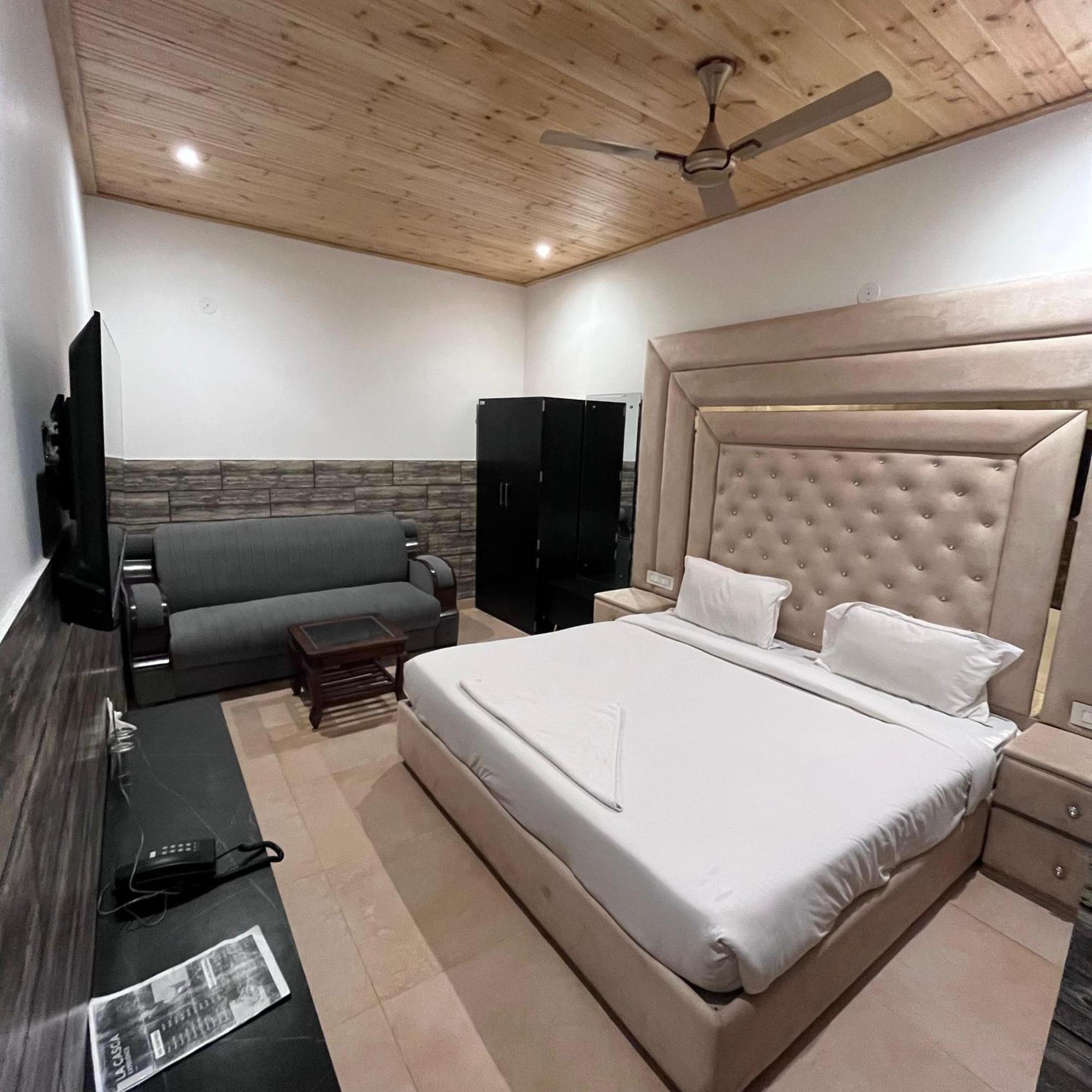 La Casca Experience Hotel Zirakpur Eksteriør billede