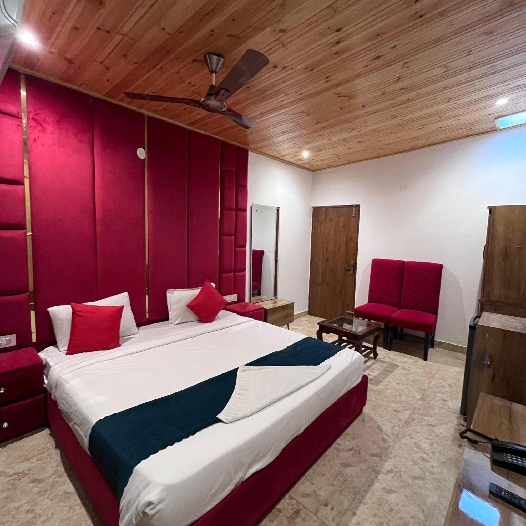 La Casca Experience Hotel Zirakpur Eksteriør billede